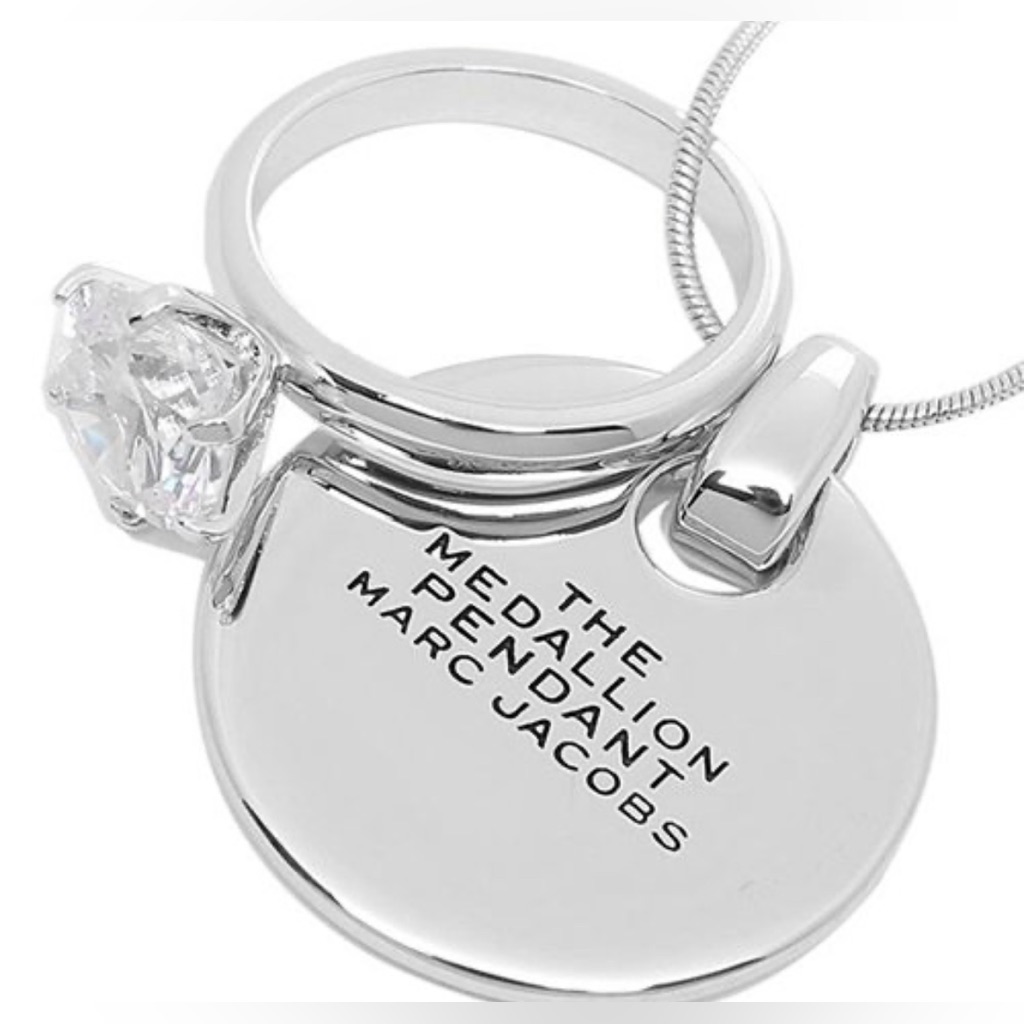 Nwt Marc Jacobs The Medallion Pendant Necklace With Ring - Silver 85$